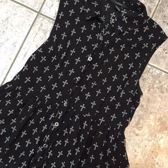 *3 FOR $15* Forever 21 High Low Button Up Blouse - Picture 3 of 6